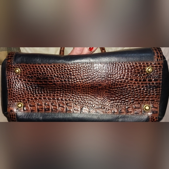 Brahmin Croc Embossed Satchel With Dustbag - Picture 6 of 7